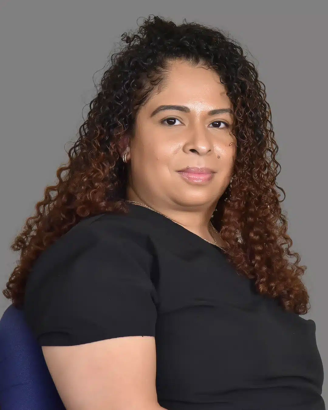 Artistic Family Dental | Implant Restorations, Veneers and Crowns