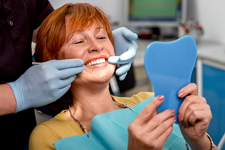 Artistic Family Dental | Digital Impressions, Intraoral Camera and Emergency Treatment